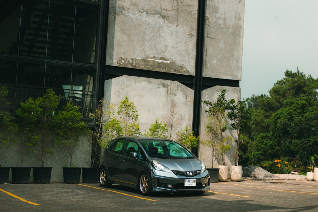 Honda Civic Hybrid Review